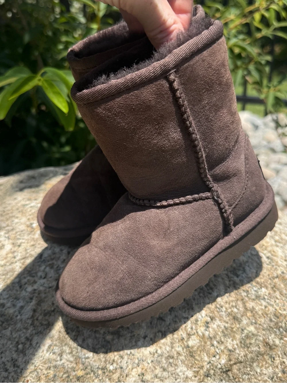 UGG Australia Classic Short II Toddler Brown Sheepskin Boots Kids 9 Cozy Winter